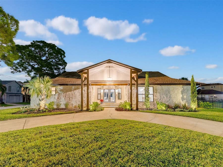 Property photo for 8136 BRIGHTON DRIVE, Port Richey, FL