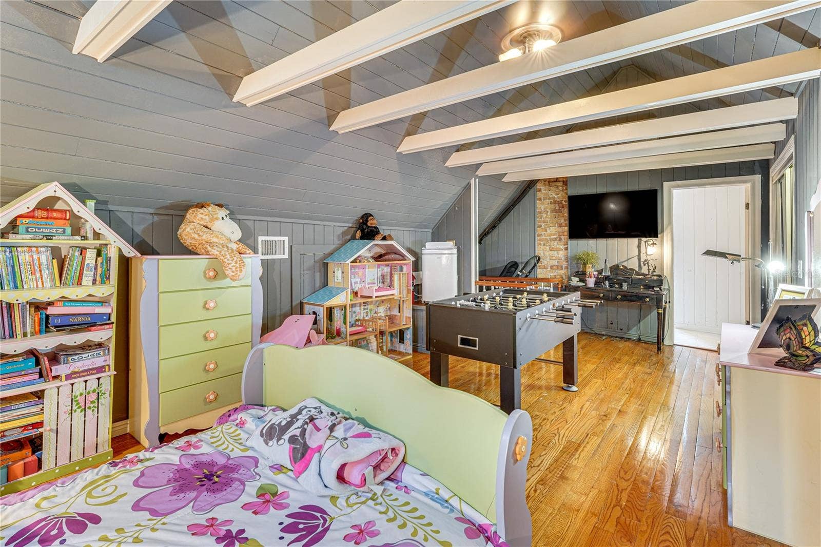 743 E FORT KING STREET, Ocala, FL 34471 Upper-Level Bonus Room and Sleeping Area