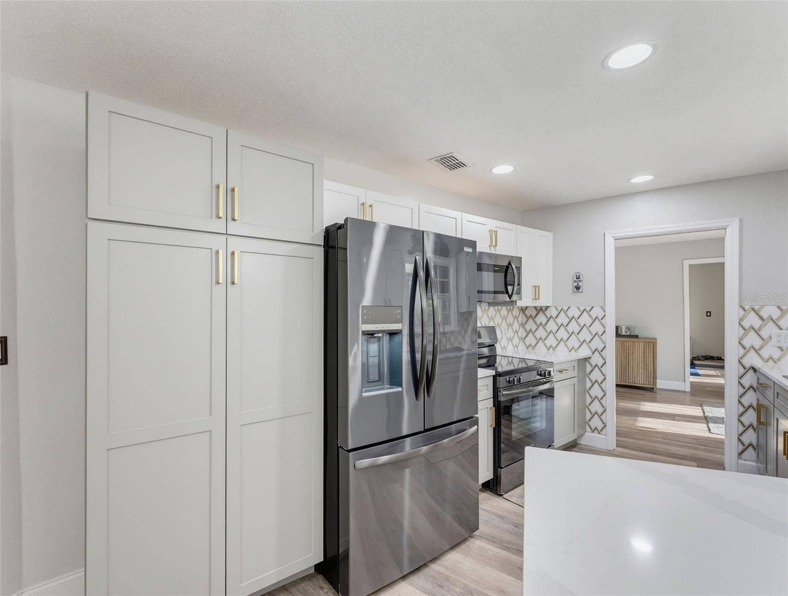 1846 DEL ROBLES DRIVE, Clearwater, FL 33764