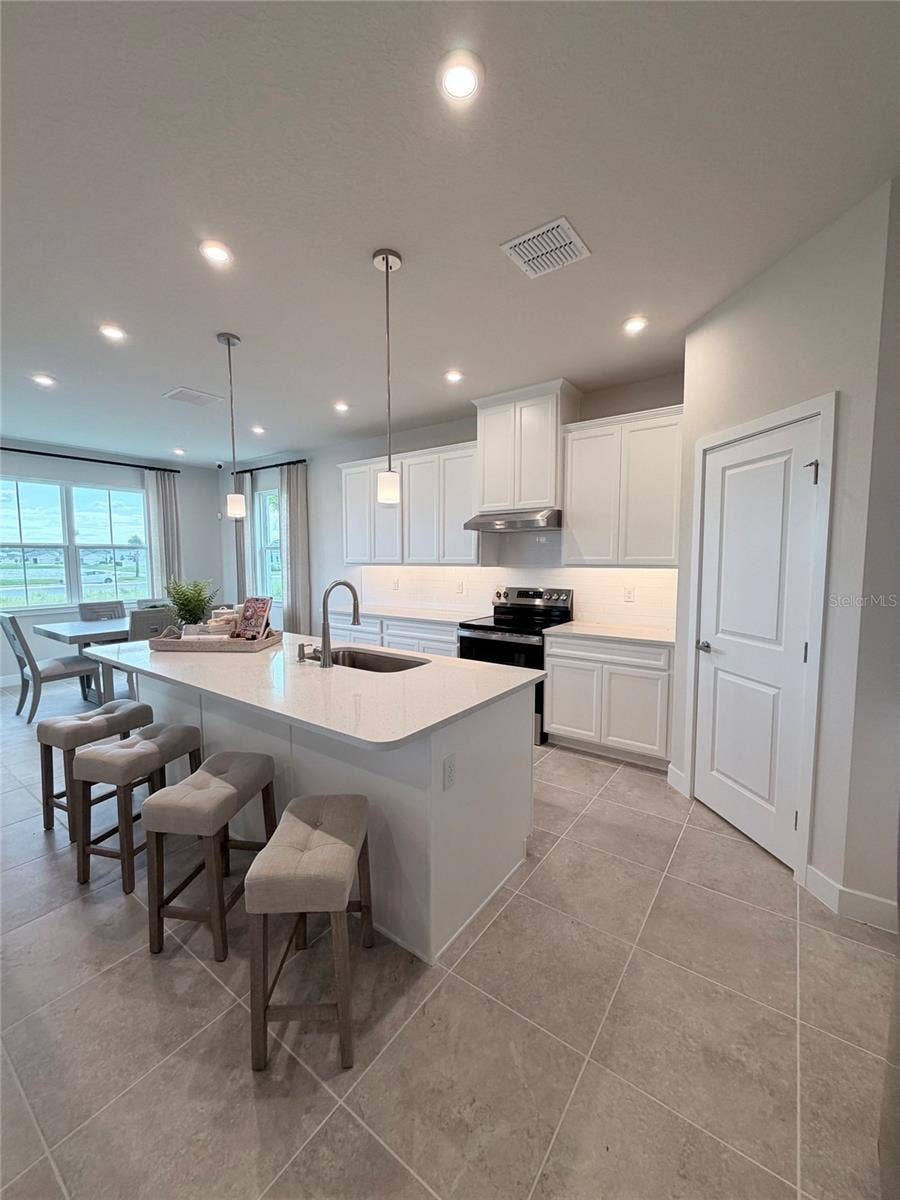 4760 GOODMANS BAY DRIVE, Kissimmee, FL 34758 4760 GOODMANS BAY DRIVE, Kissimmee, FL 34758