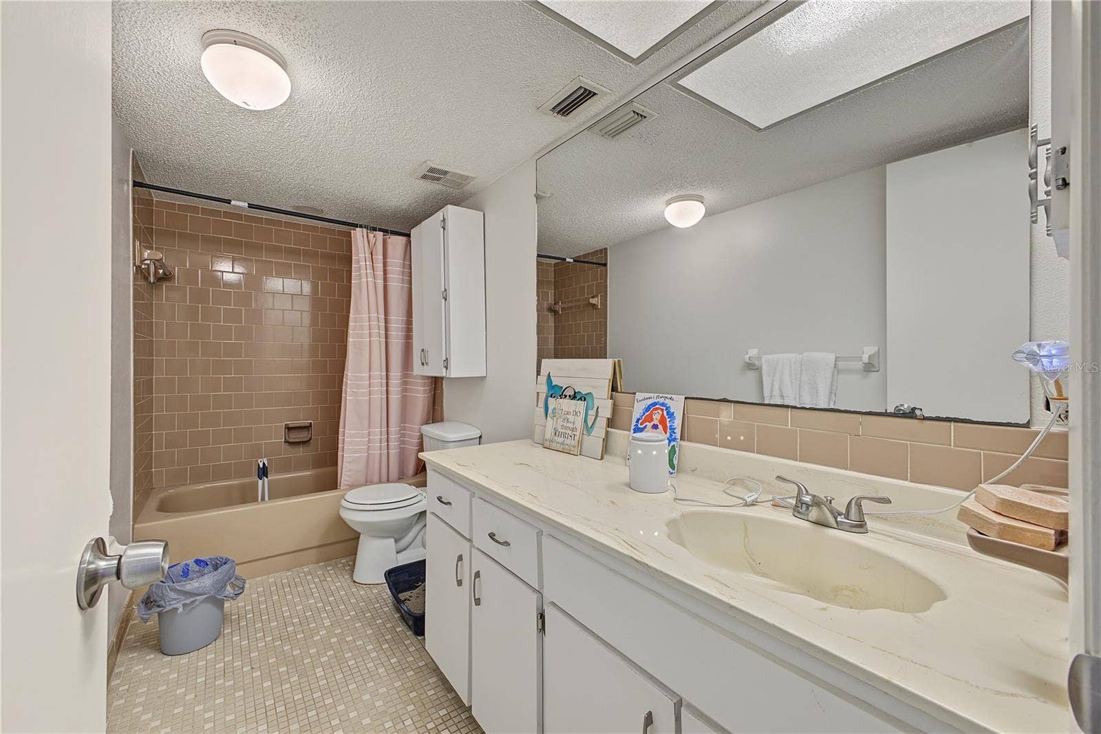 7487 CANTERBURY STREET, Spring Hill, FL 34606