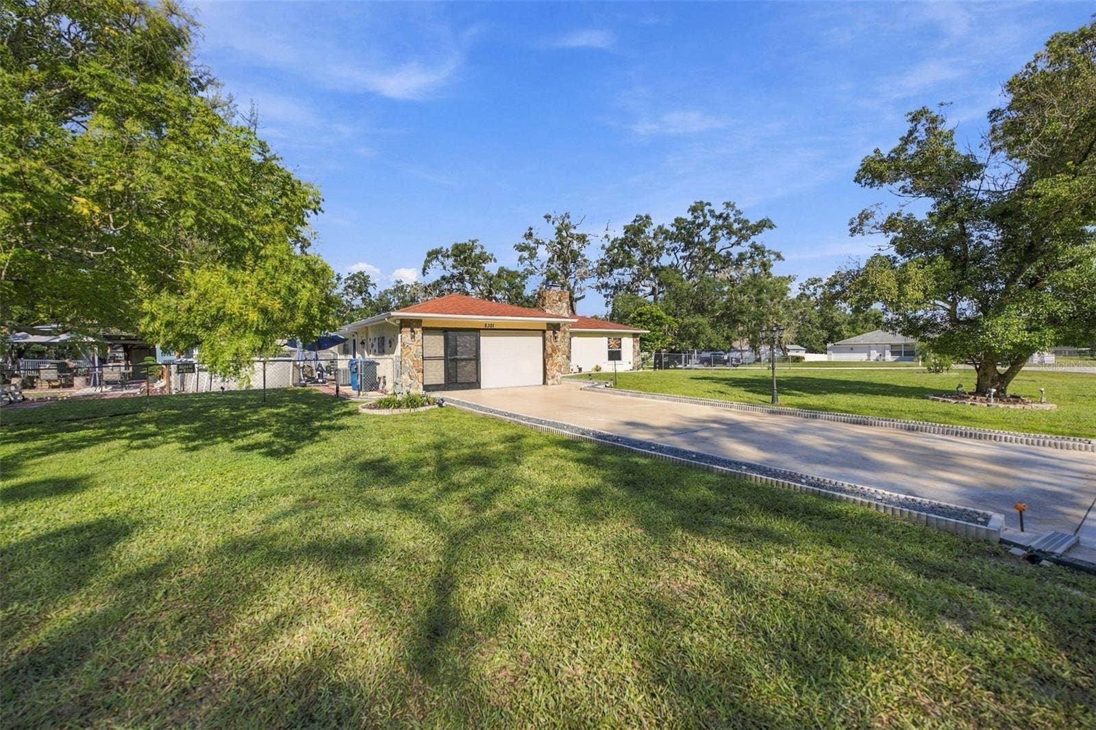 8331 ECHO LANE, Spring Hill, FL 34608 8331 ECHO LANE, Spring Hill, FL 34608