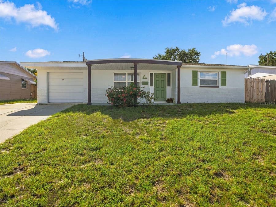 Property photo for 1031 CLASSIC DRIVE, Holiday, FL