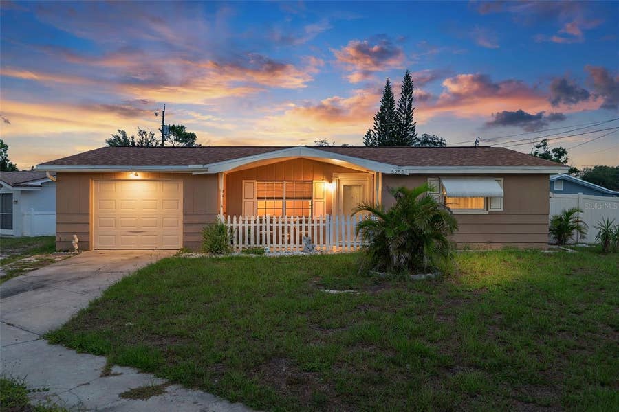 Property photo for 5253 FOREST HILLS DRIVE, Holiday, FL