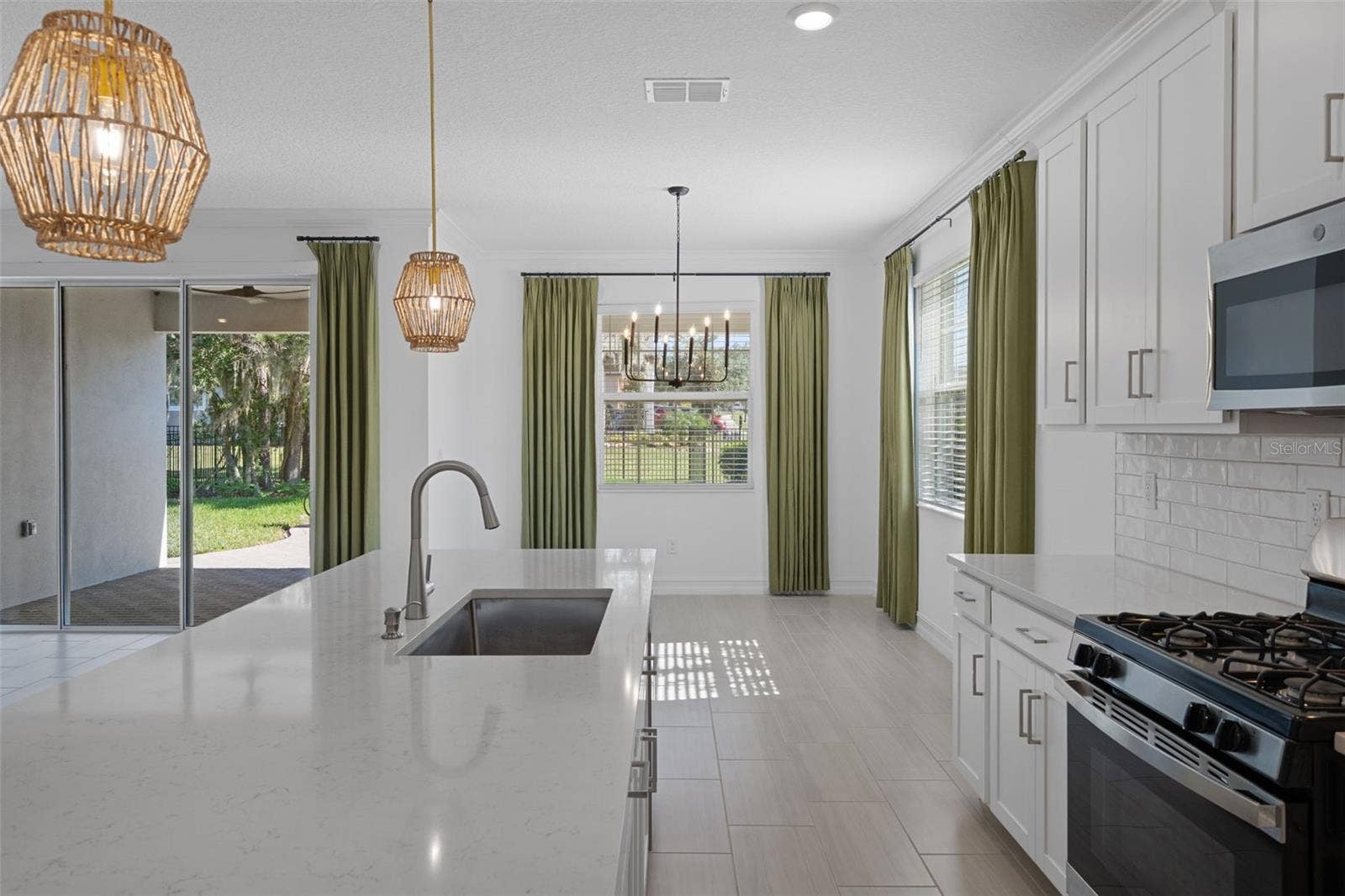 19410 FOREST GARDEN COURT, Brooksville, FL 34601 19410 FOREST GARDEN COURT, Brooksville, FL 34601
