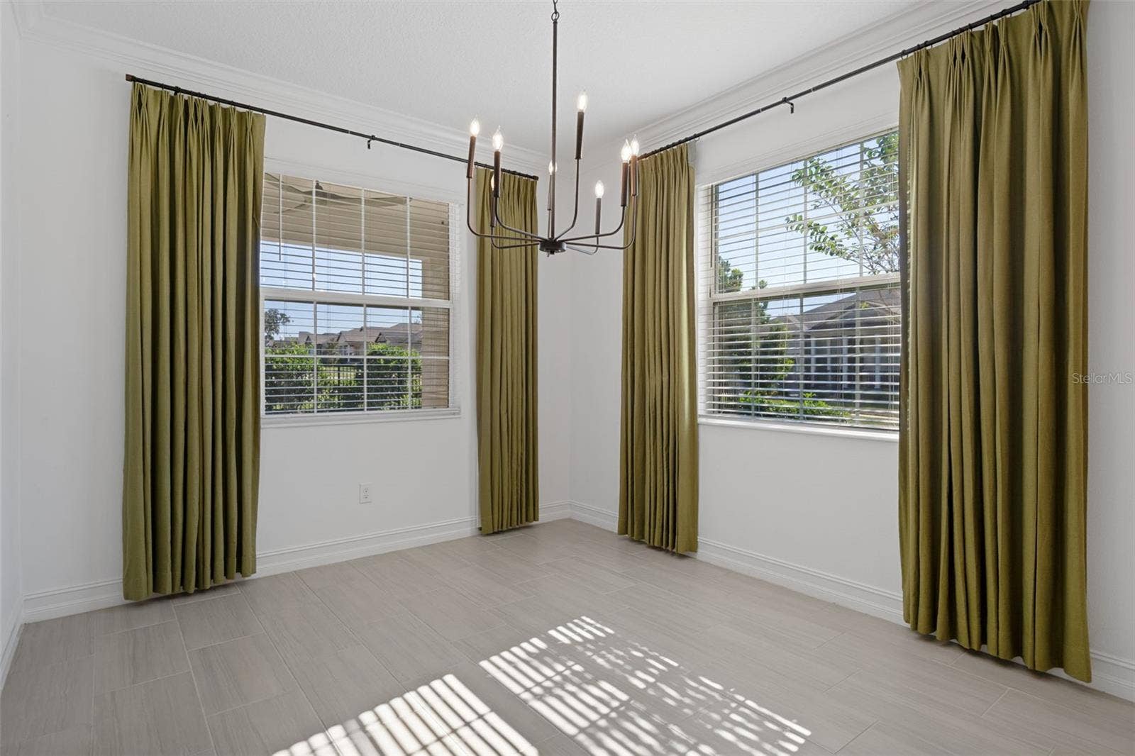 19410 FOREST GARDEN COURT, Brooksville, FL 34601 19410 FOREST GARDEN COURT, Brooksville, FL 34601
