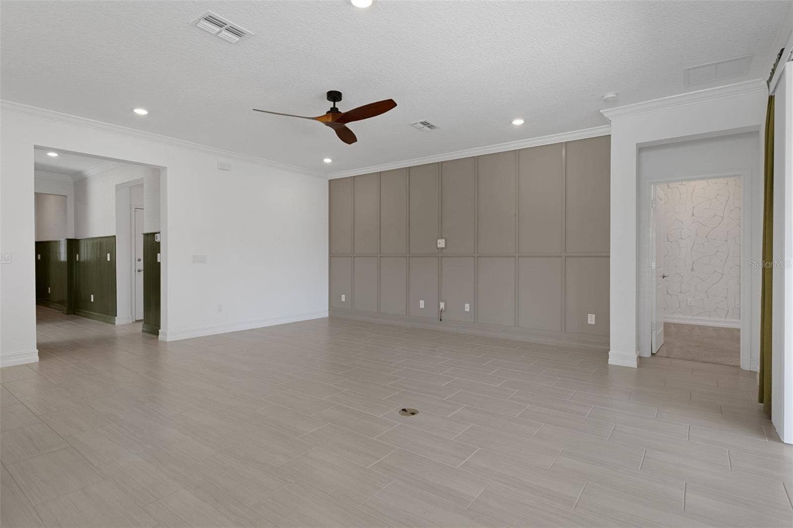 19410 FOREST GARDEN COURT, Brooksville, FL 34601 19410 FOREST GARDEN COURT, Brooksville, FL 34601