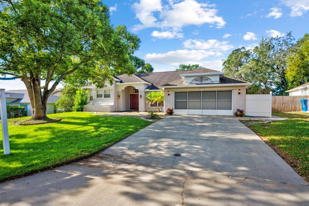 8088 SPANISH OAK DRIVE, Spring Hill, FL 34606