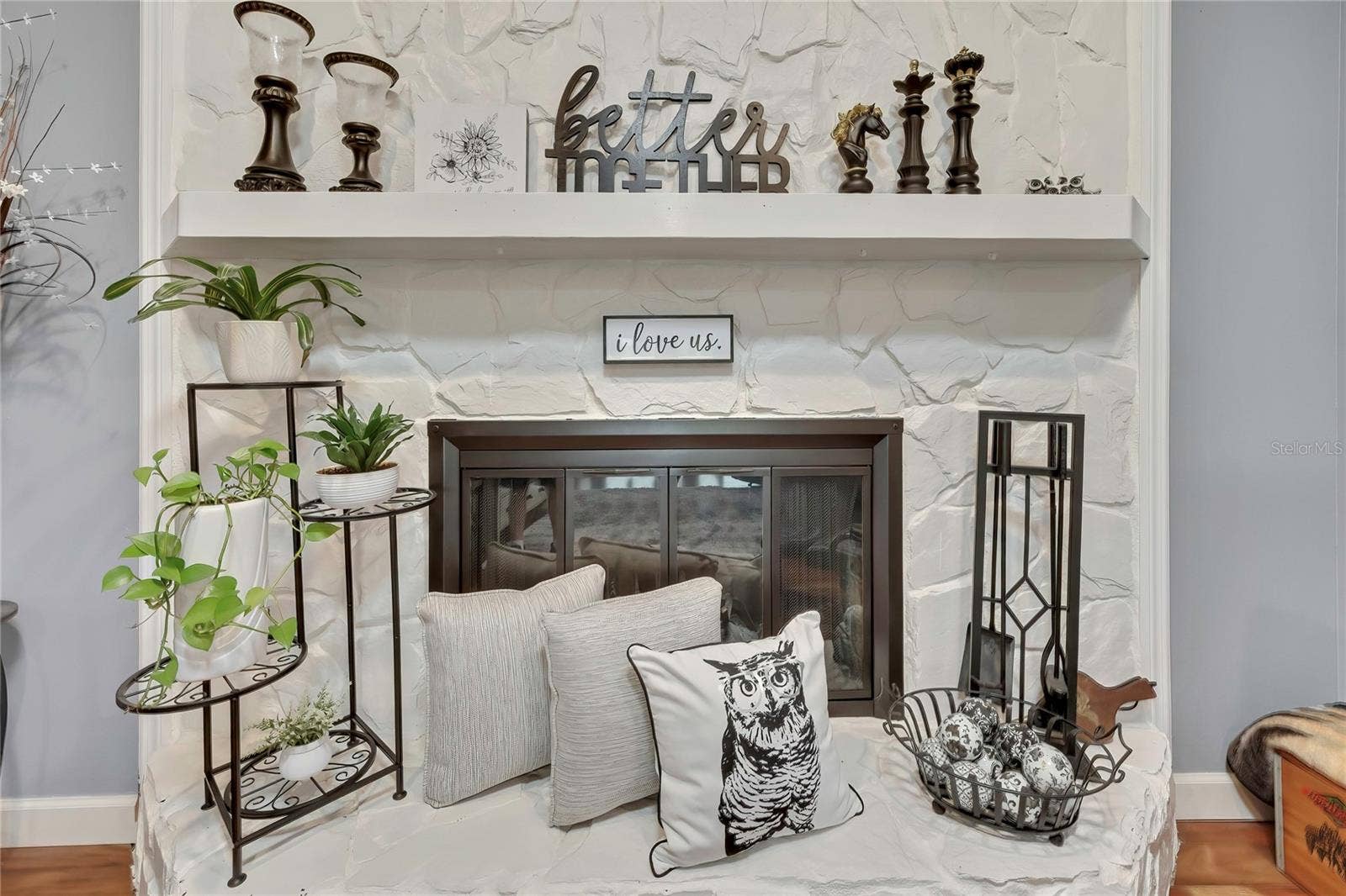 8098 SHORECREST COURT, Spring Hill, FL 34606 Wood Burning Fireplace