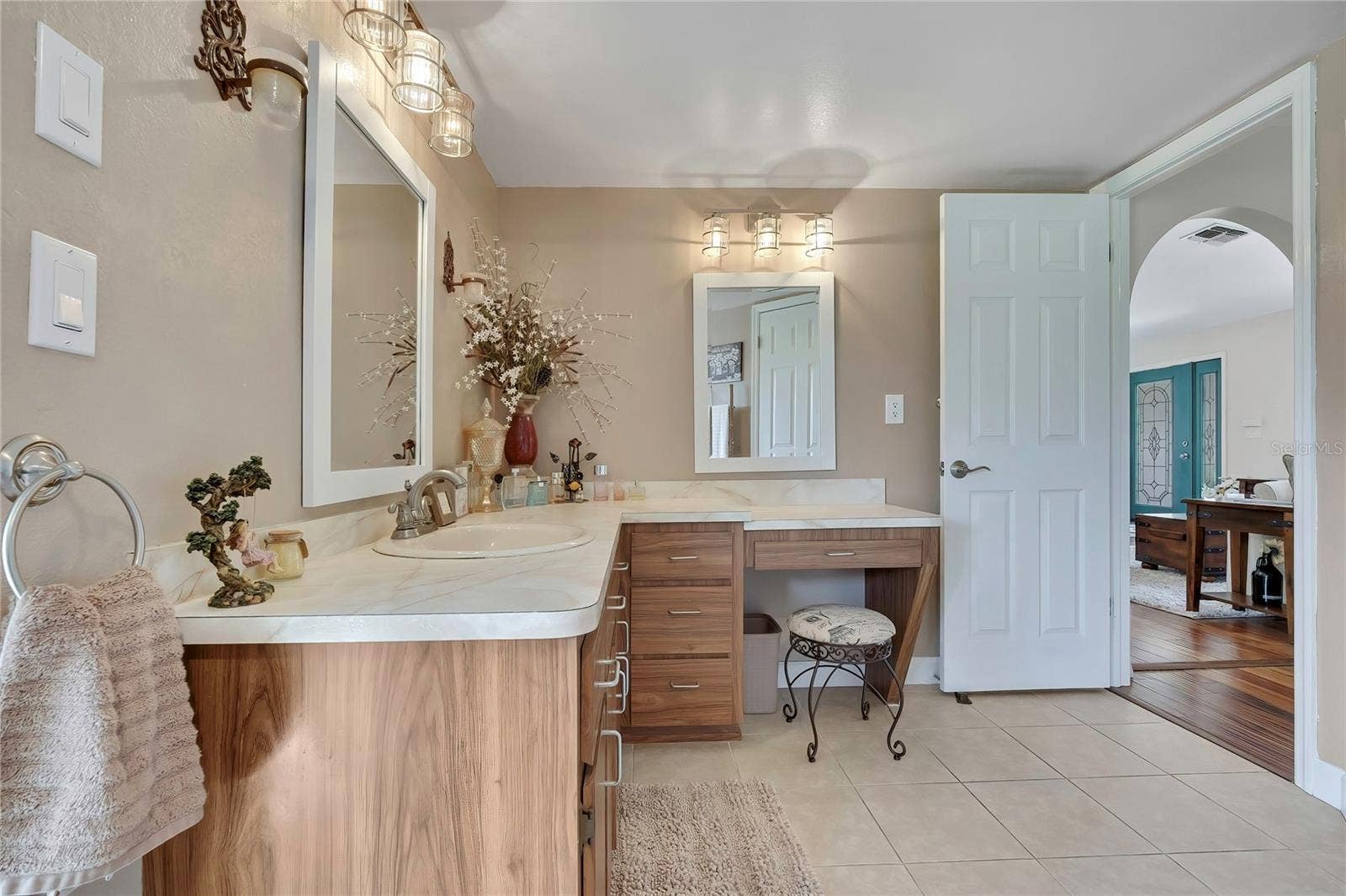 8098 SHORECREST COURT, Spring Hill, FL 34606 Guest Bathroom