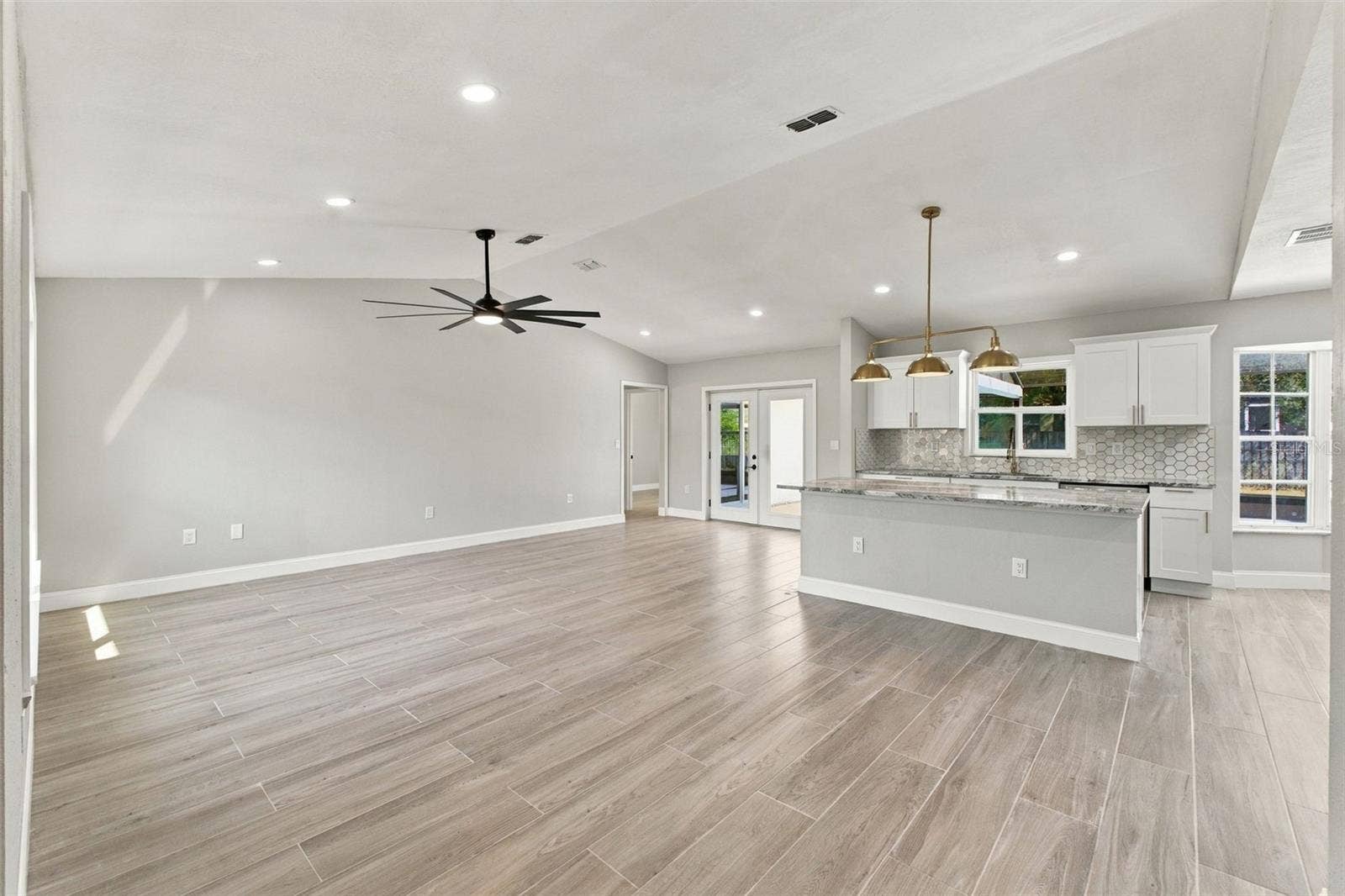11365 RIDDLE DRIVE, Spring Hill, FL 34609 11365 RIDDLE DRIVE, Spring Hill, FL 34609