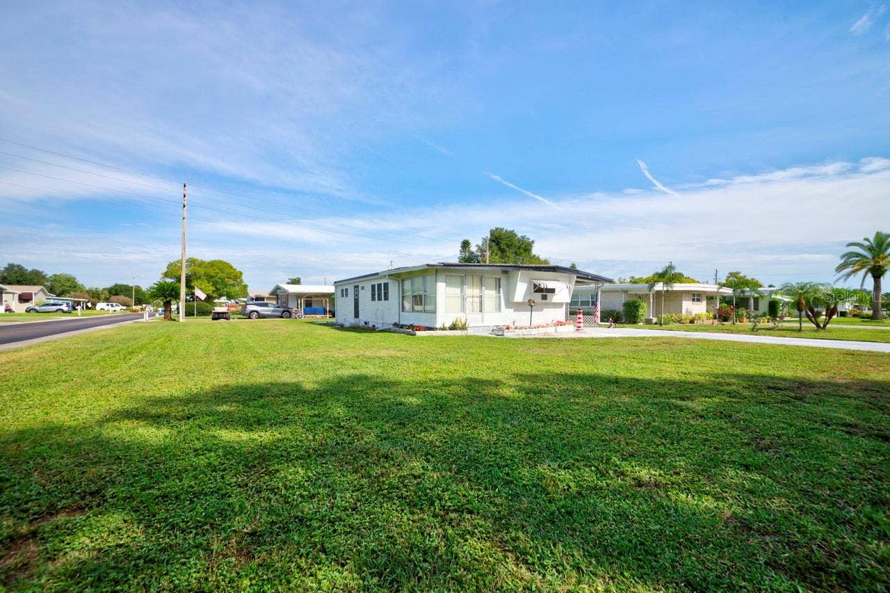 76 LIBERTY WAY, #5, Palm Harbor, FL 34684 Active Water CommunityLake Tarpon