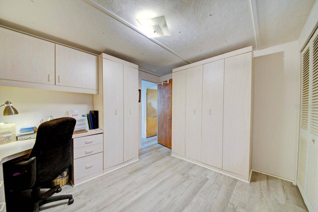 76 LIBERTY WAY, #5, Palm Harbor, FL 34684 Guest Room Office?