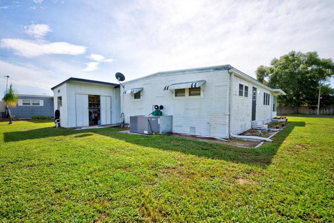 76 LIBERTY WAY, #5, Palm Harbor, FL 34684 Large Corner LotLand