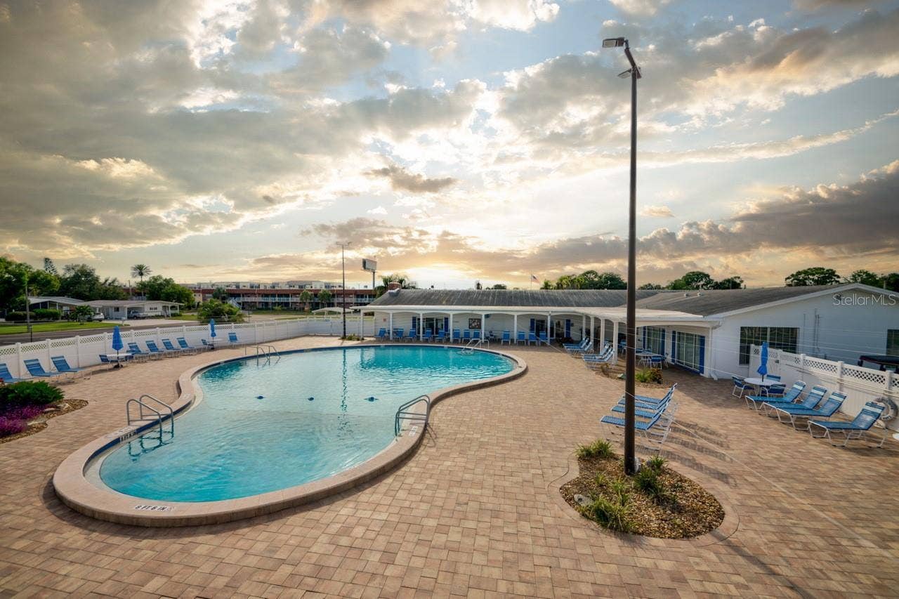 76 LIBERTY WAY, #5, Palm Harbor, FL 34684 76 LIBERTY WAY, #5, Palm Harbor, FL 34684
