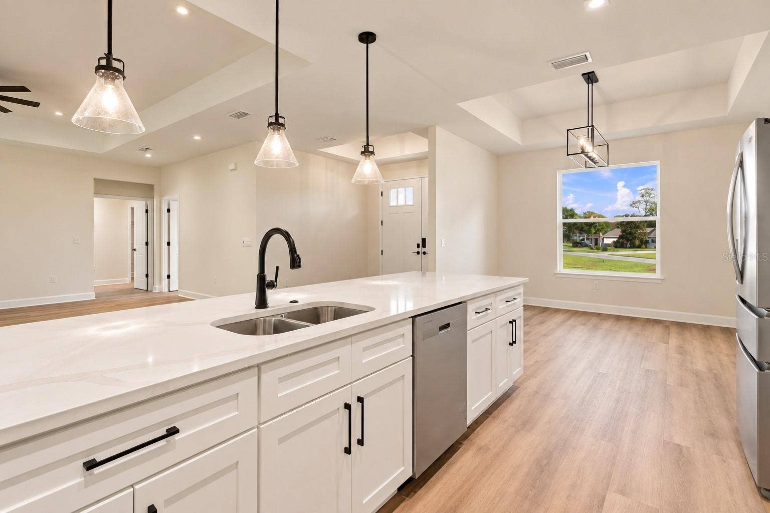 12014 SAPPHIRE DRIVE, Spring Hill, FL 34609 kitchen island