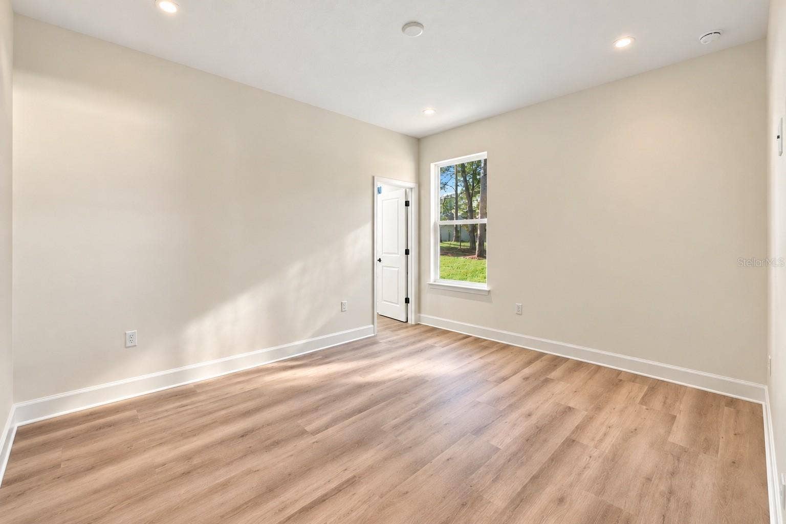 12014 SAPPHIRE DRIVE, Spring Hill, FL 34609 mini suite