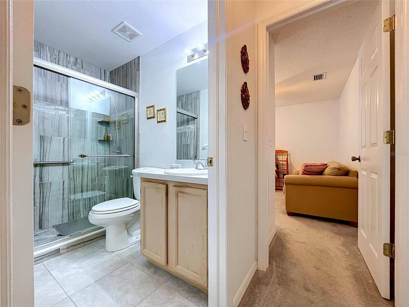 27408 CORAL SPRINGS DRIVE, Wesley Chapel, FL 33544 Bath between bedrooms