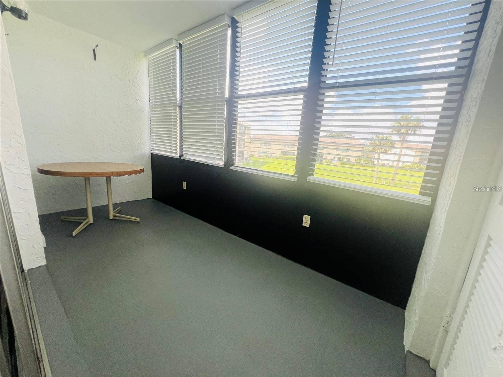 5245 AMULET DRIVE, #207, New Port Richey, FL 34652 SUNROOM