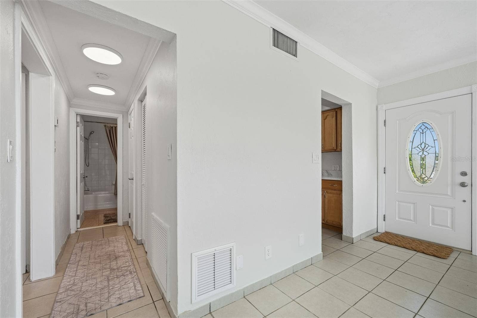 2001 N OLEANDER AVENUE, Daytona Beach, FL 32118 2001 N OLEANDER AVENUE, Daytona Beach, FL 32118