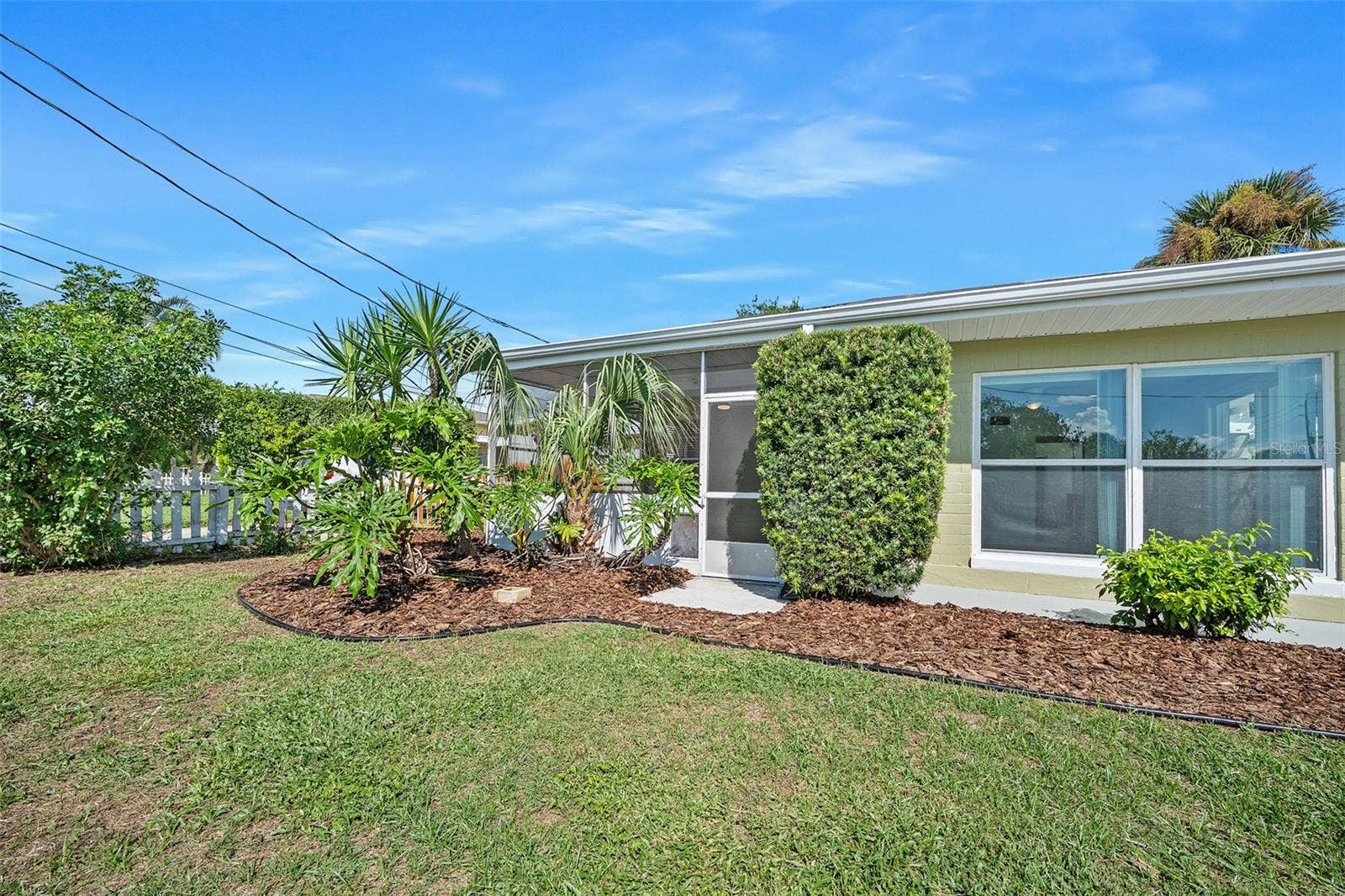 2001 N OLEANDER AVENUE, Daytona Beach, FL 32118 2001 N OLEANDER AVENUE, Daytona Beach, FL 32118
