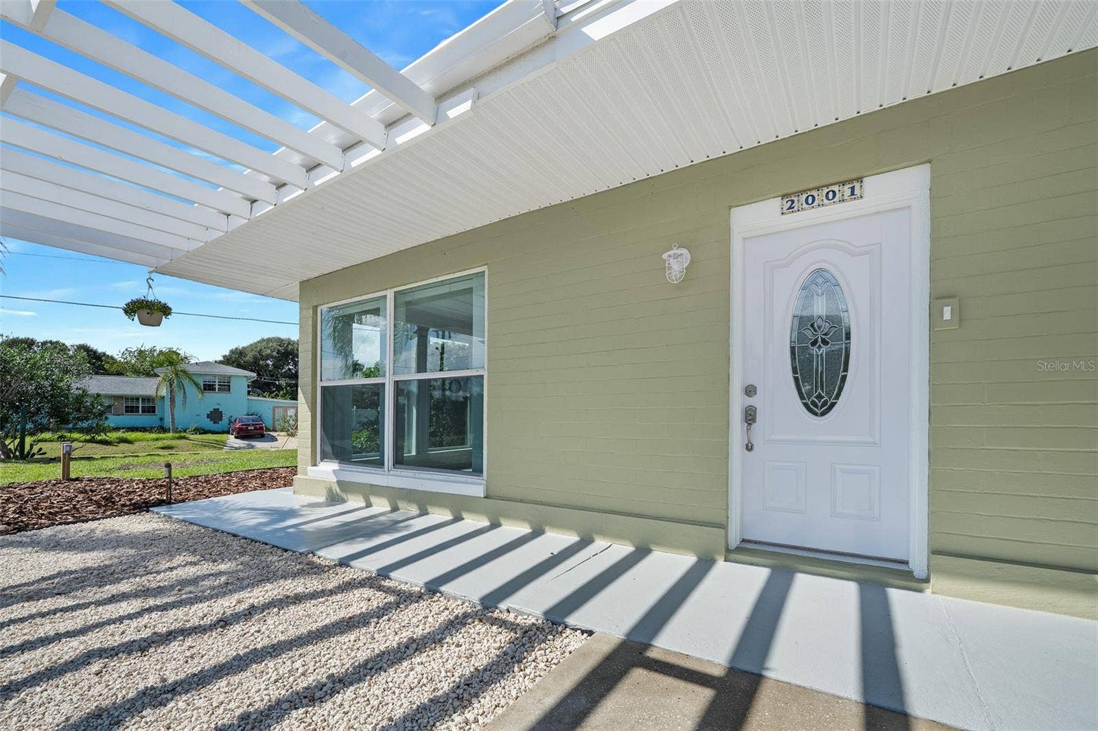 2001 N OLEANDER AVENUE, Daytona Beach, FL 32118 2001 N OLEANDER AVENUE, Daytona Beach, FL 32118