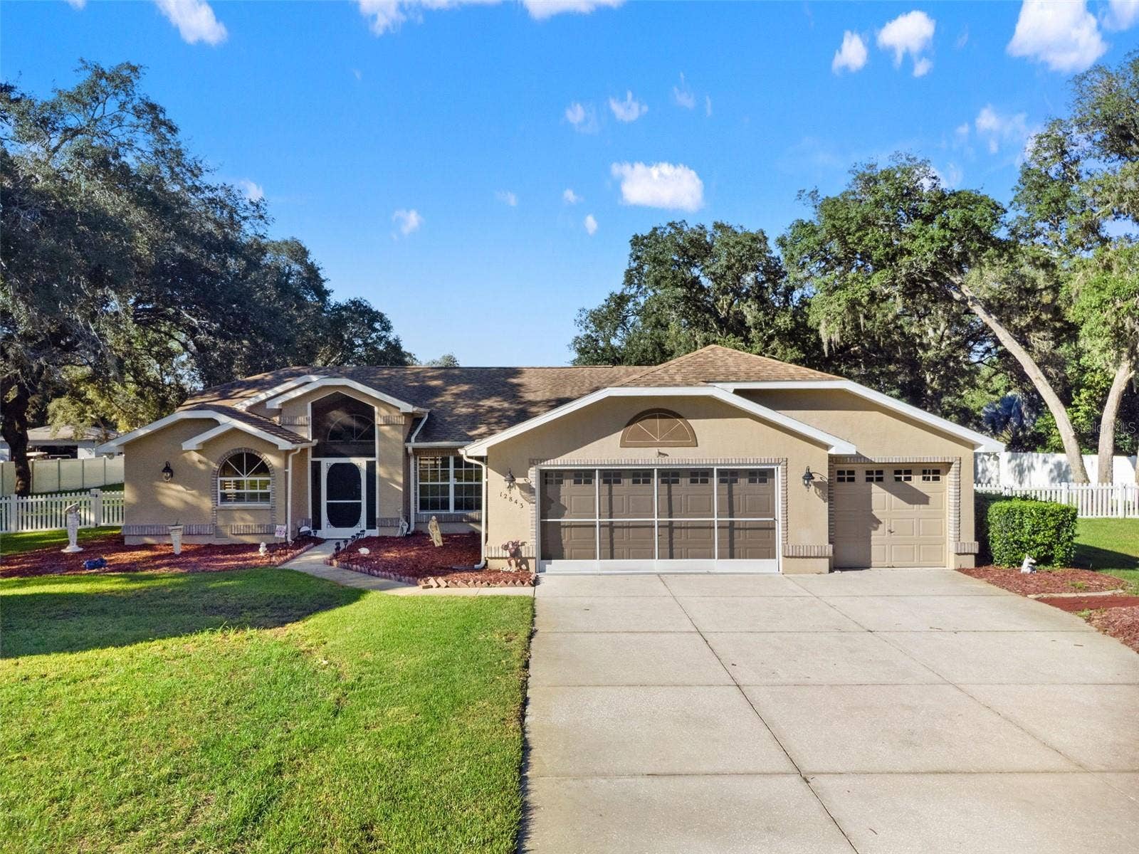 12843 OAK NUT STREET, Hudson, FL 34667