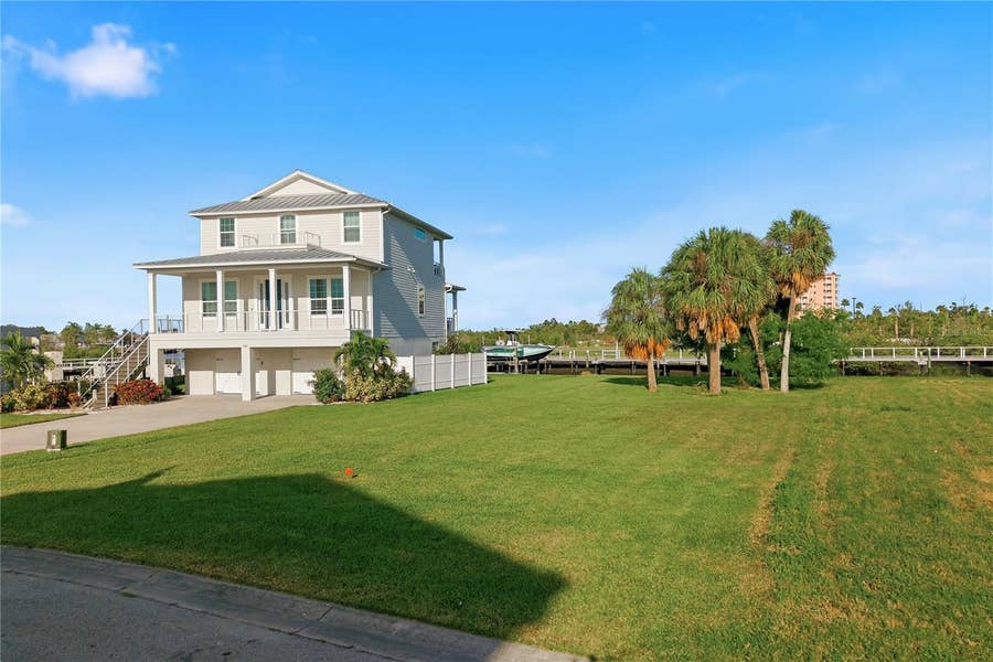 Property photo for 5807 ELISABETHAN LANE, New Port Richey, FL