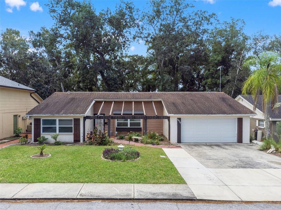 Property photo for 8024 BEAVER CREEK LOOP, Hudson, FL