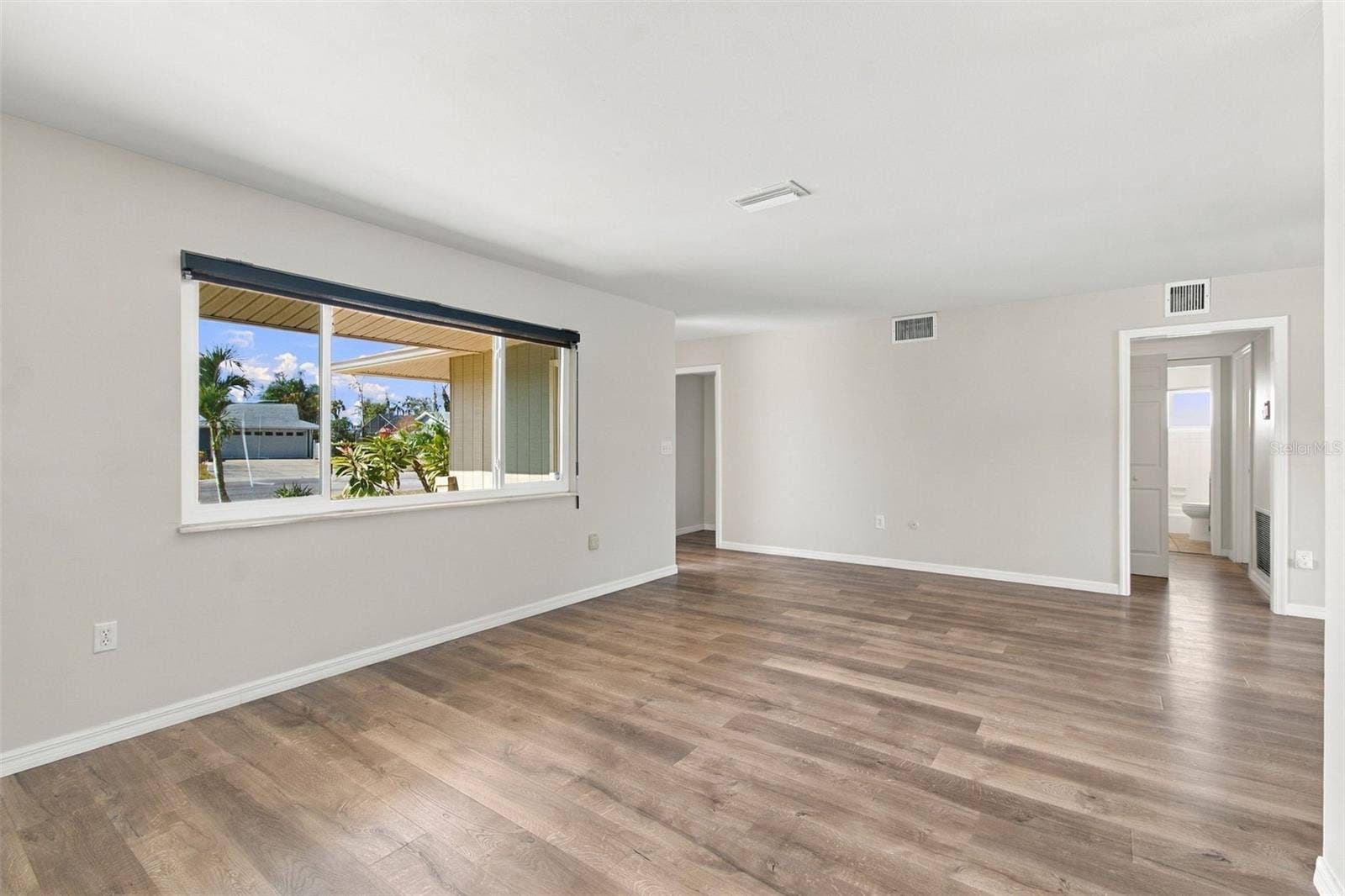 1615 BUNKER HILL DRIVE, Sun City Center, FL 33573 front living room/den or office