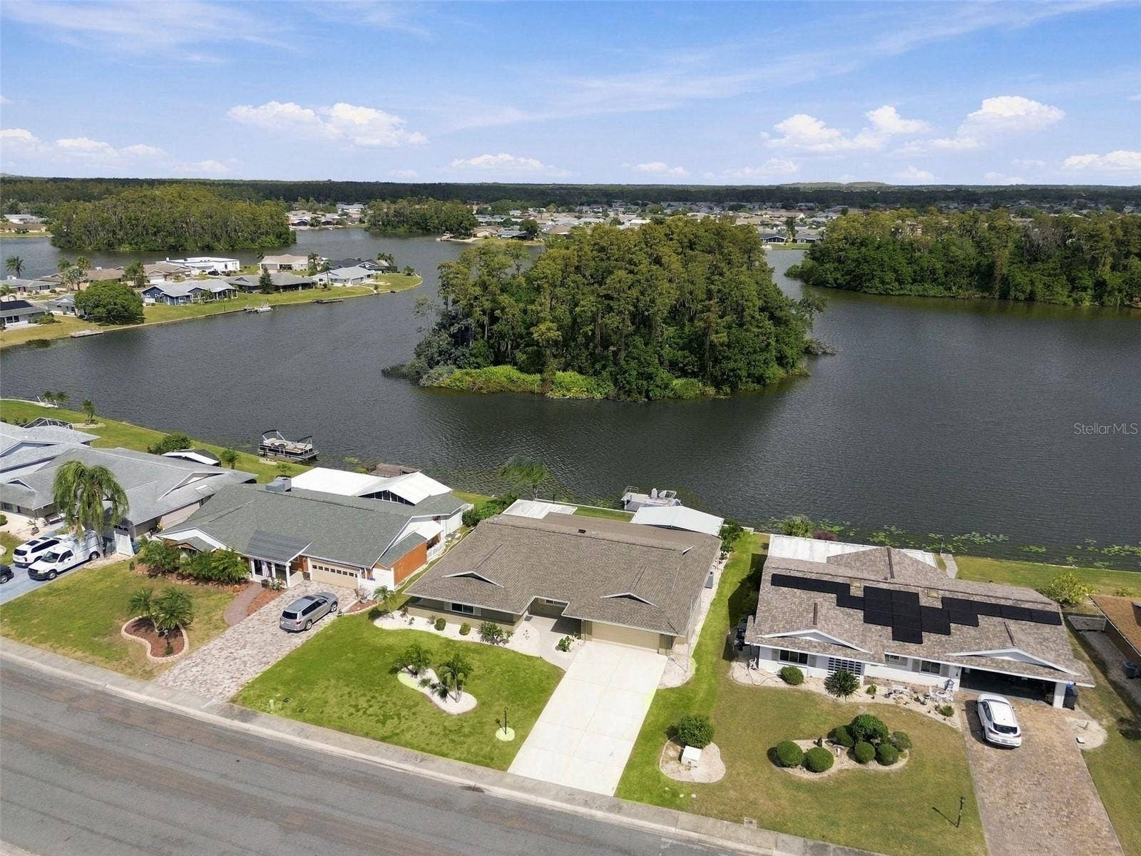 1615 BUNKER HILL DRIVE, Sun City Center, FL 33573 1615 BUNKER HILL DRIVE, Sun City Center, FL 33573