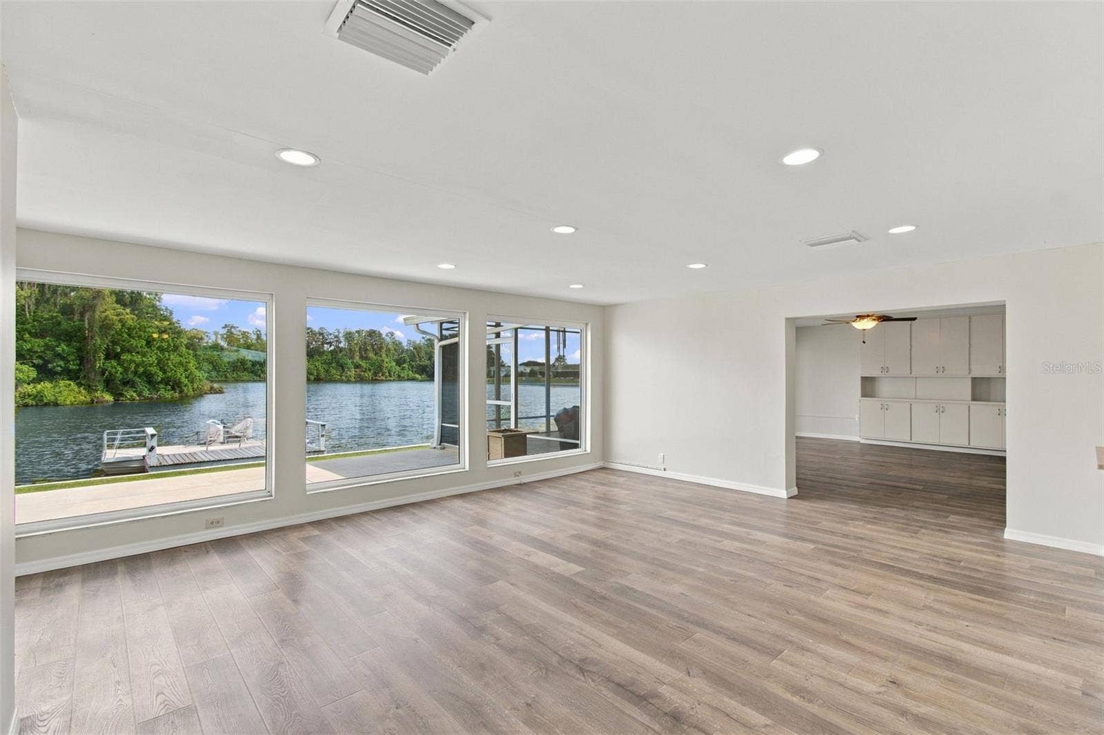 1615 BUNKER HILL DRIVE, Sun City Center, FL 33573 Family room