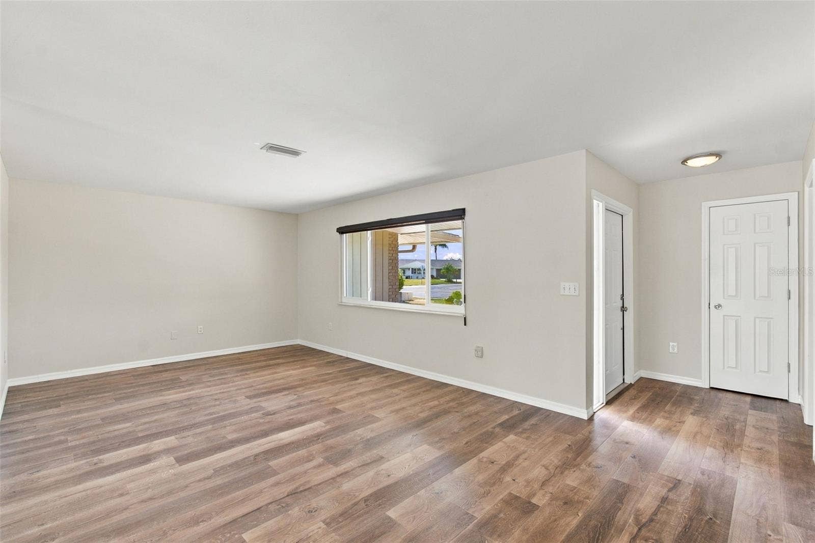 1615 BUNKER HILL DRIVE, Sun City Center, FL 33573 living room or den/office