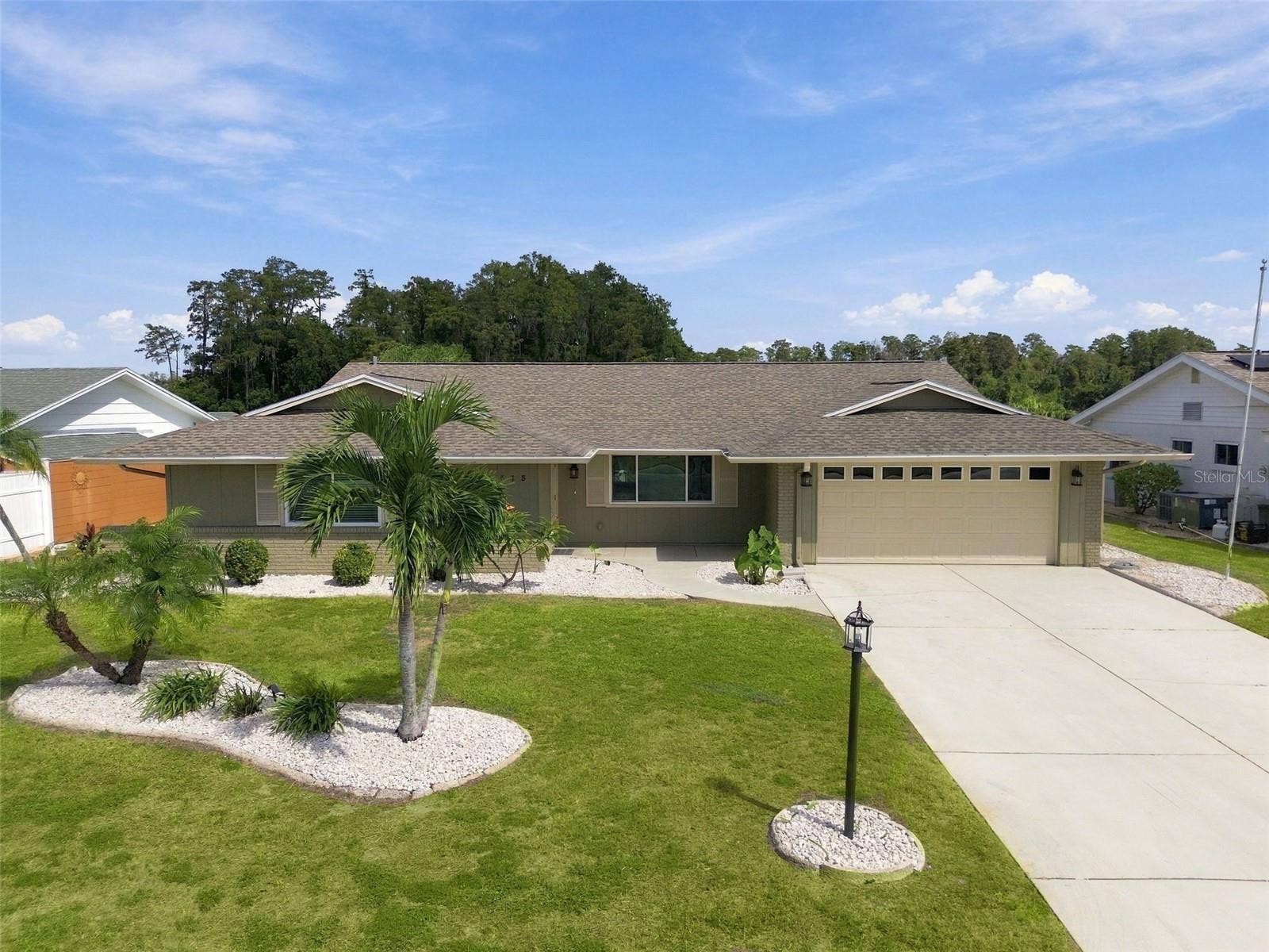 1615 BUNKER HILL DRIVE, Sun City Center, FL 33573 1615 BUNKER HILL DRIVE, Sun City Center, FL 33573