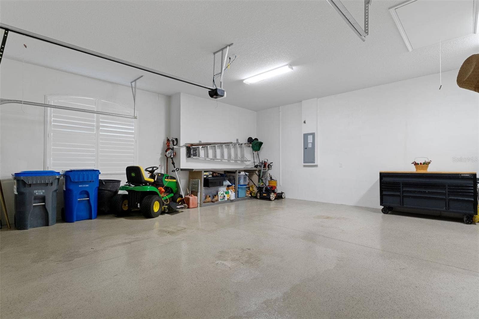 224 S PALADINN CIRCLE, Inverness, FL 34453