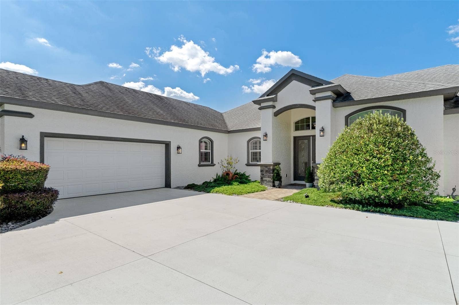 224 S PALADINN CIRCLE, Inverness, FL 34453