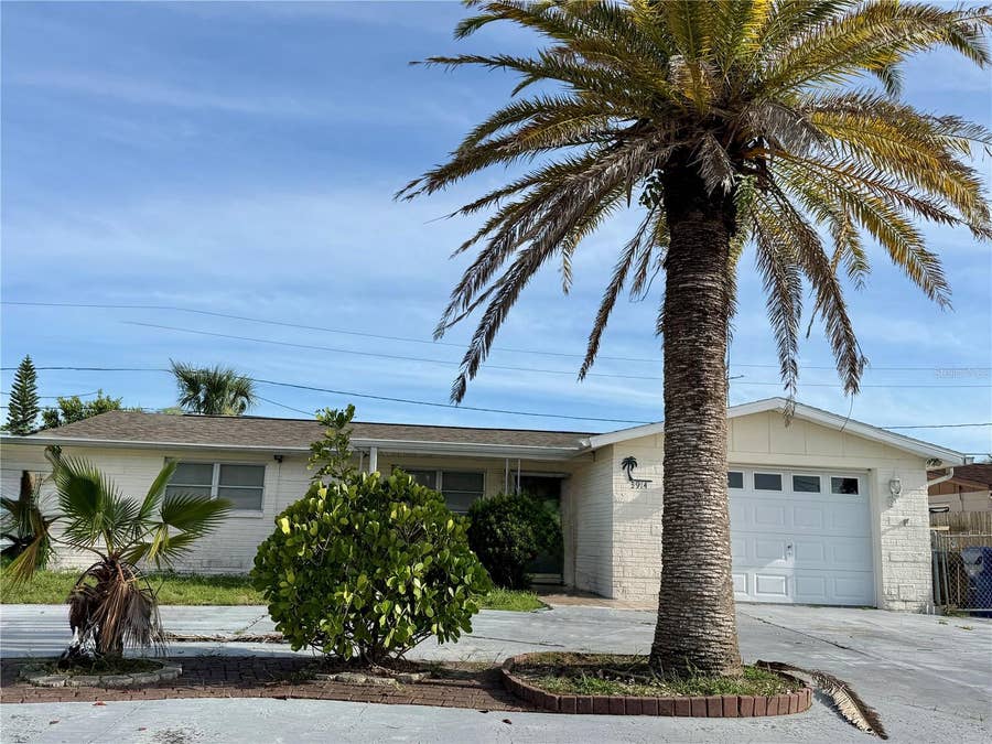 Property photo for 3914 CARIOCA RD, Holiday, FL