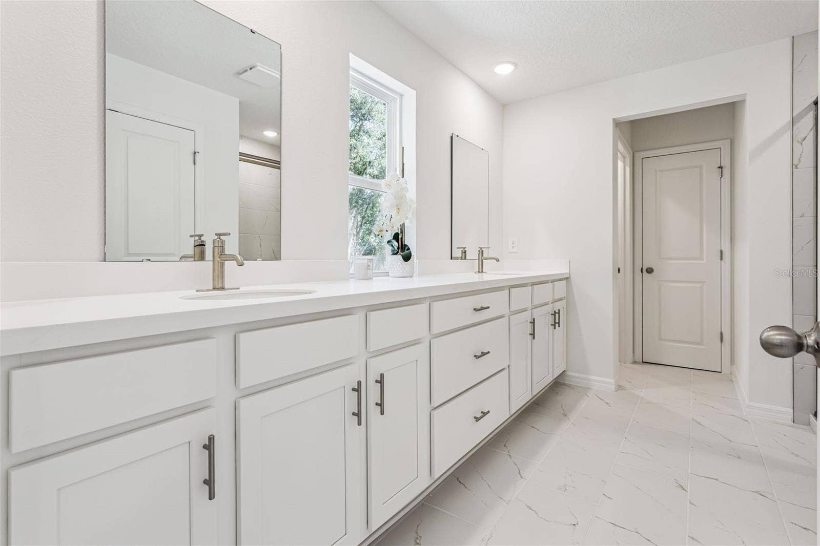 4267 DARBY COURT, Eustis, FL 32736
