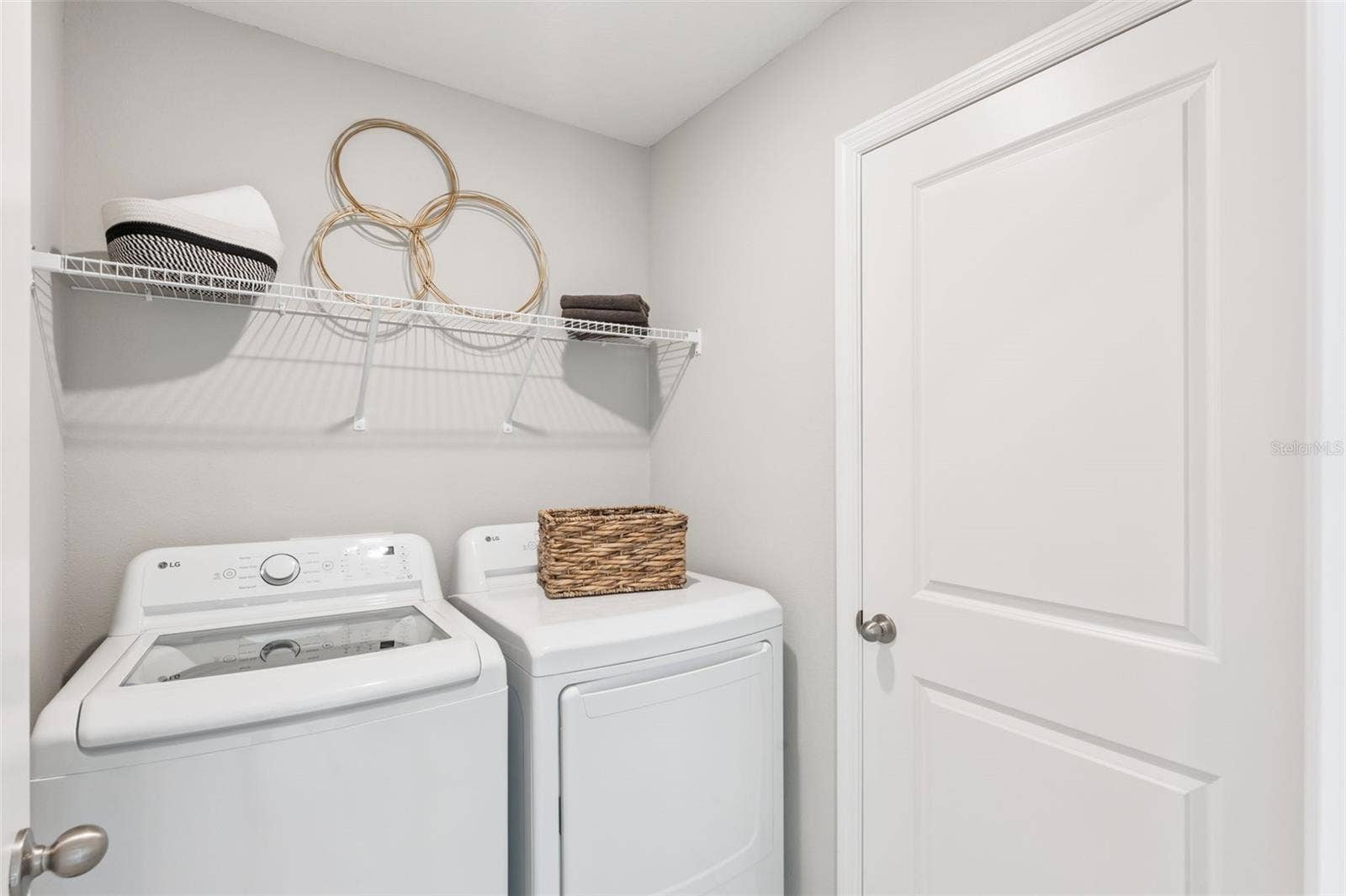 2286 RED PINE COURT, Eustis, FL 32726