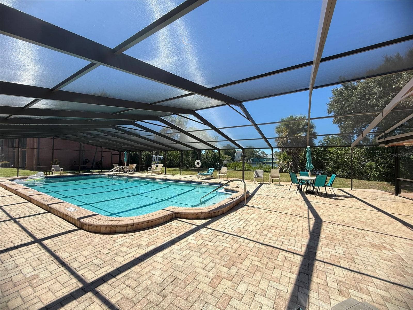 4805 ALT 19, #422, Palm Harbor, FL 34683