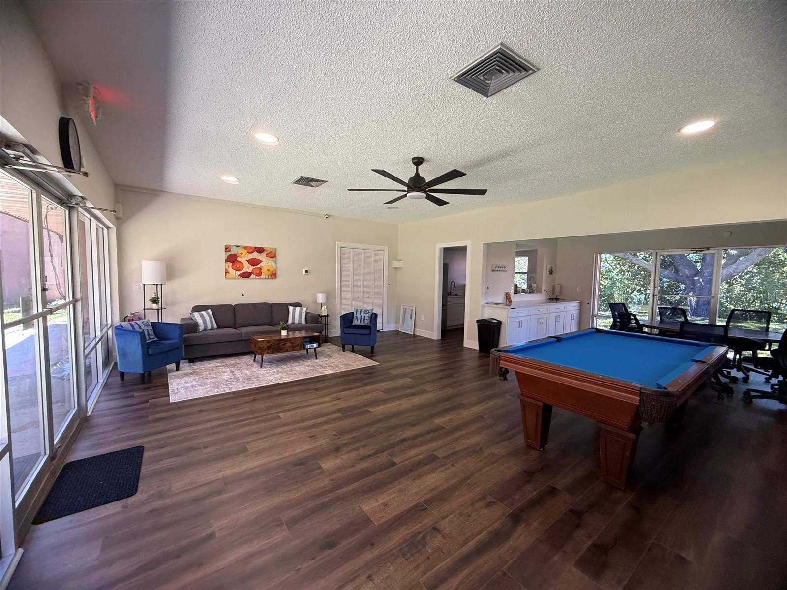 4805 ALT 19, #422, Palm Harbor, FL 34683