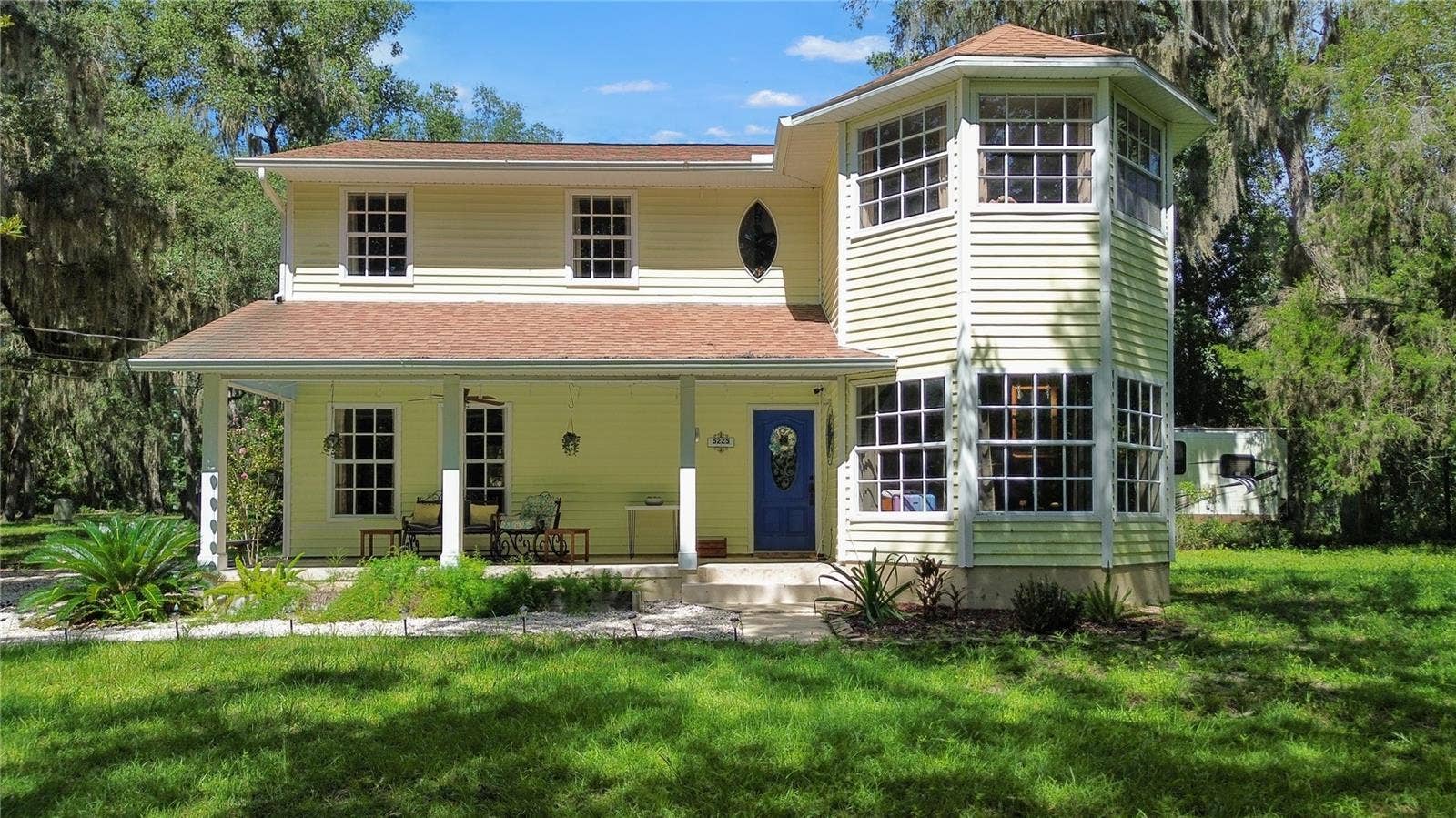 5225 GRIFFIN ROAD, Brooksville, FL 34601 5225 GRIFFIN ROAD, Brooksville, FL 34601