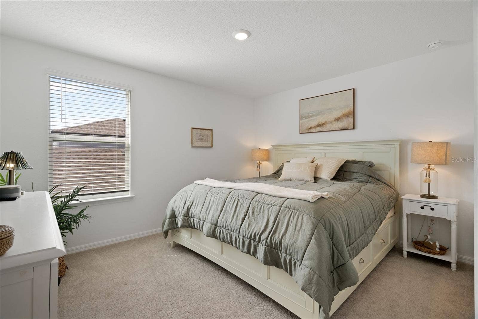 6582 PORCH LIGHT DRIVE, New Port Richey, FL 34655