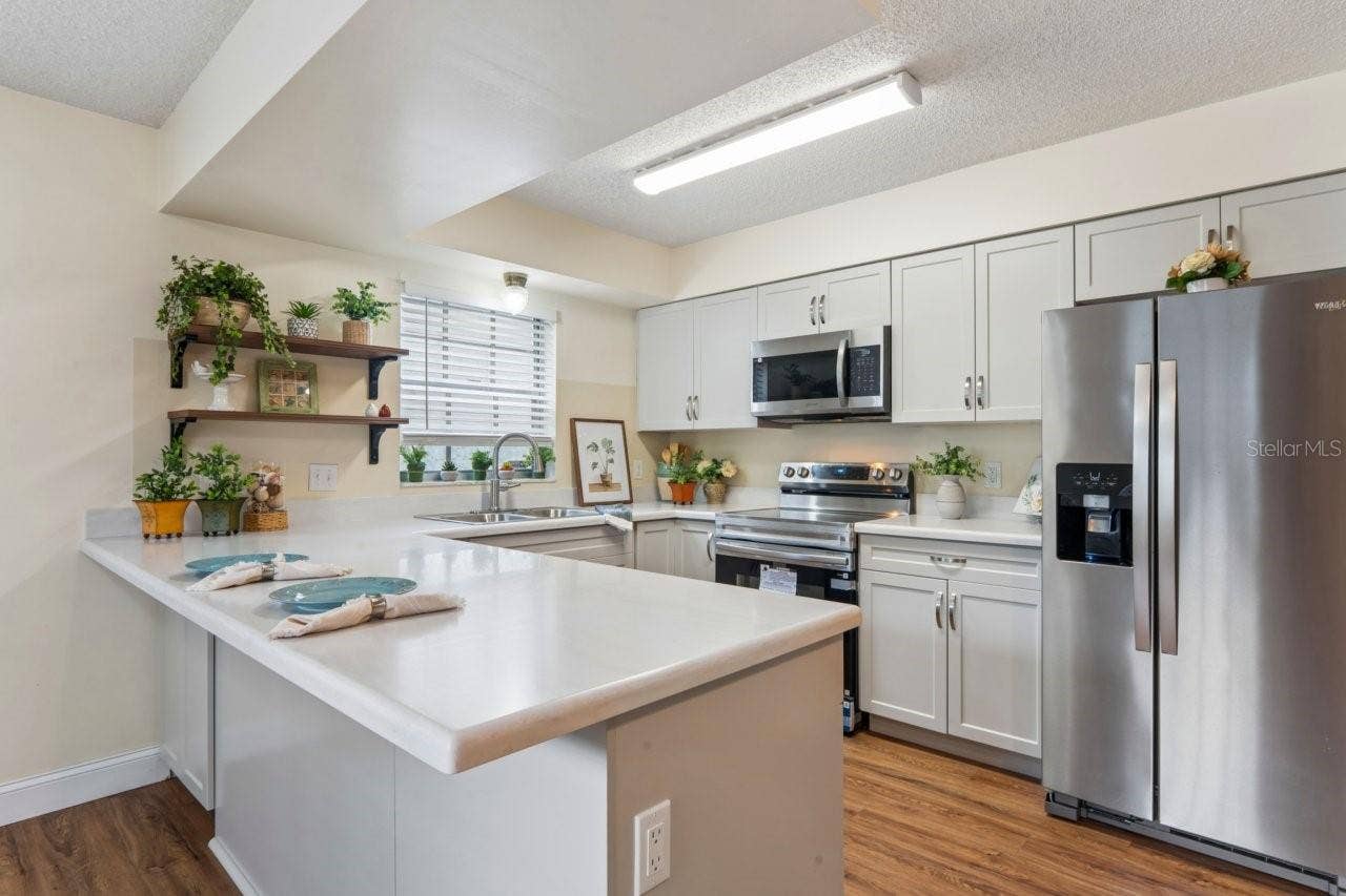 Brand new kitchen with updated appliances, new cabinets, and more.