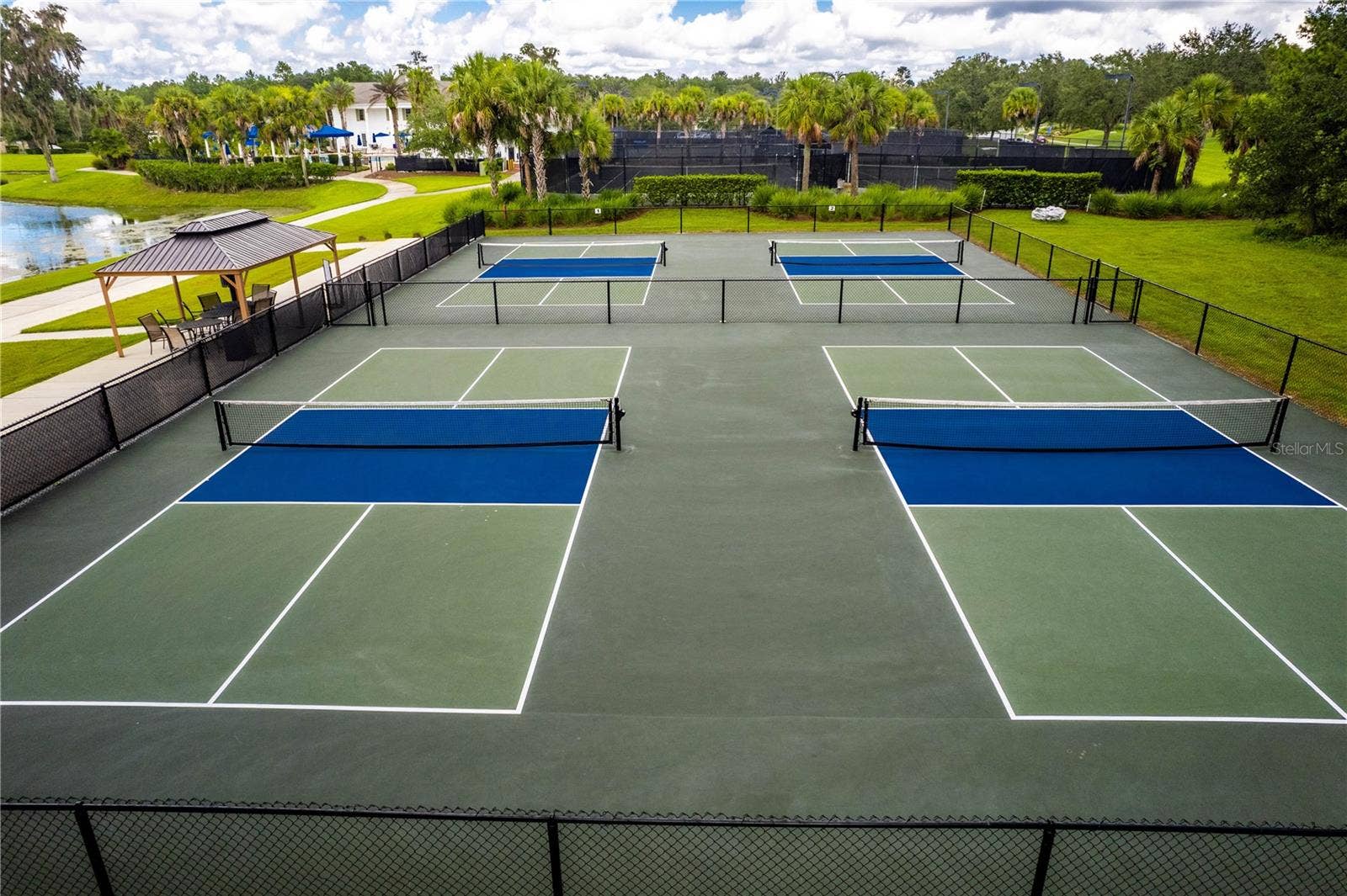 19594 STERLING BLUFF WAY, Brooksville, FL 34601 pickleball courts