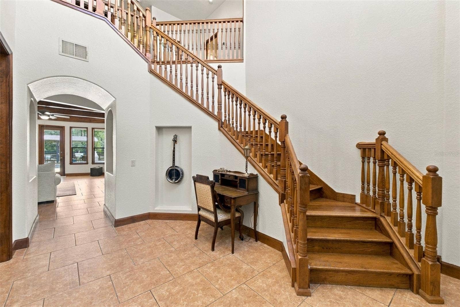 10484 GYPSY AVENUE, Weeki Wachee, FL 34613 2 STORY MAIN FOYER