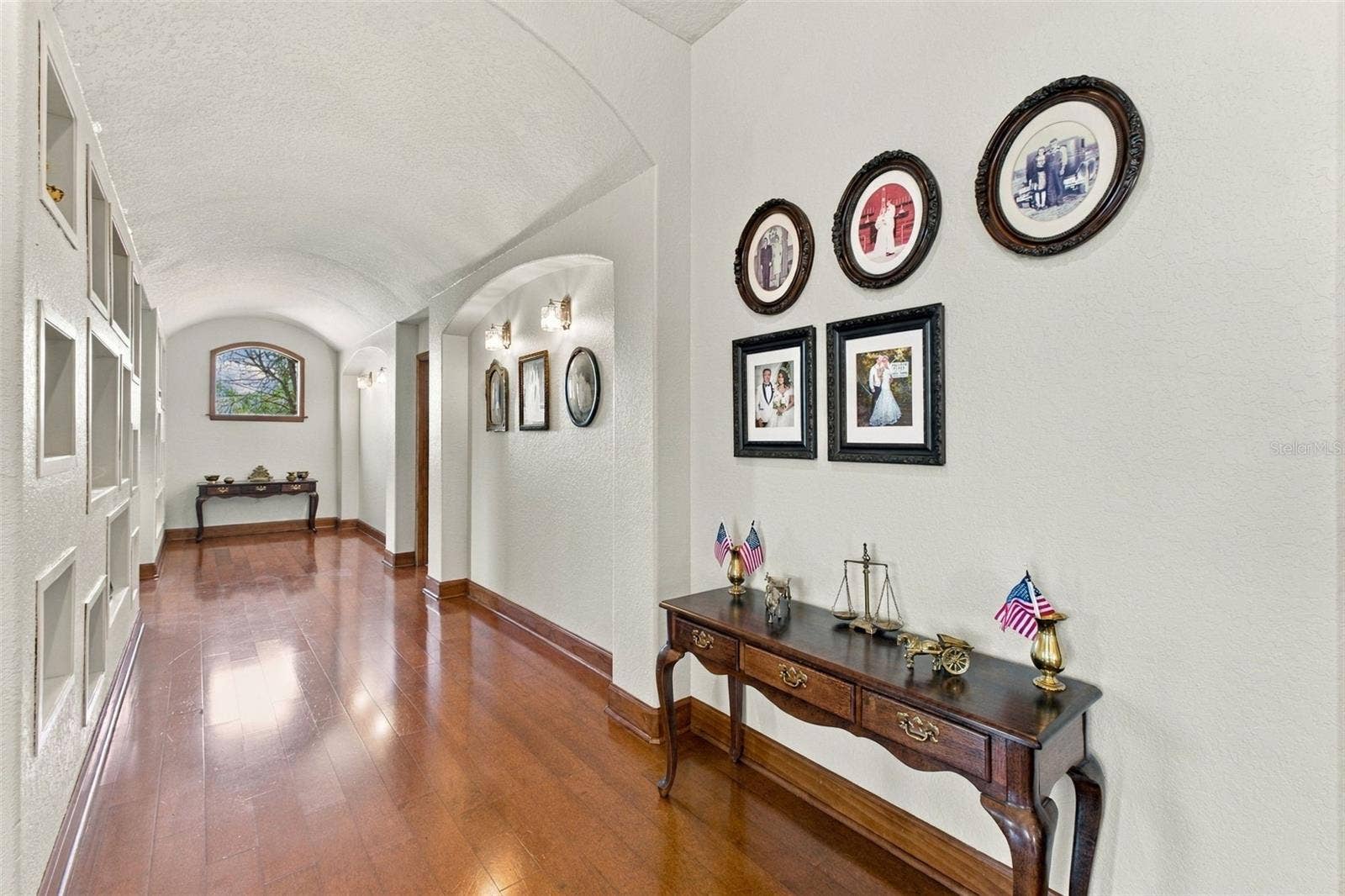 10484 GYPSY AVENUE, Weeki Wachee, FL 34613 HALLWAY TO PRIMARY