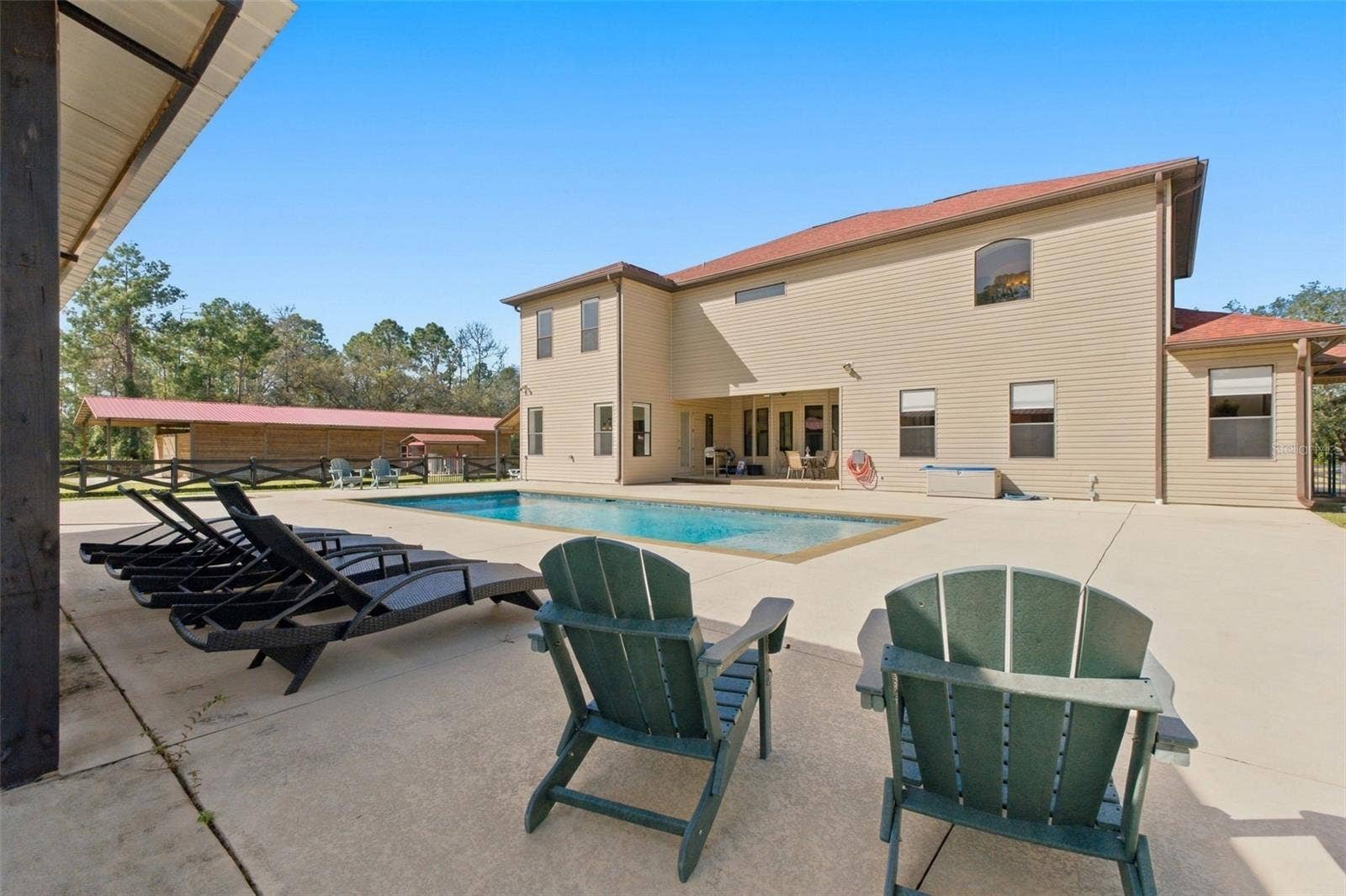 10484 GYPSY AVENUE, Weeki Wachee, FL 34613 LARGE DECK SPACE