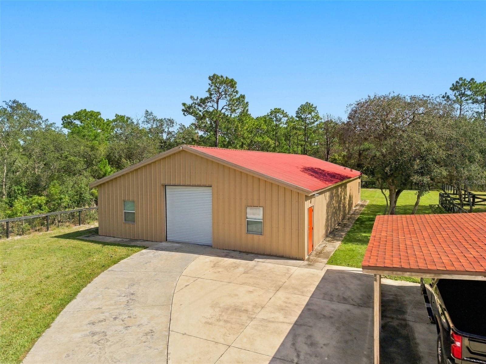 10484 GYPSY AVENUE, Weeki Wachee, FL 34613 40 X 80 DETACHED GARAGE/WORKSHOP