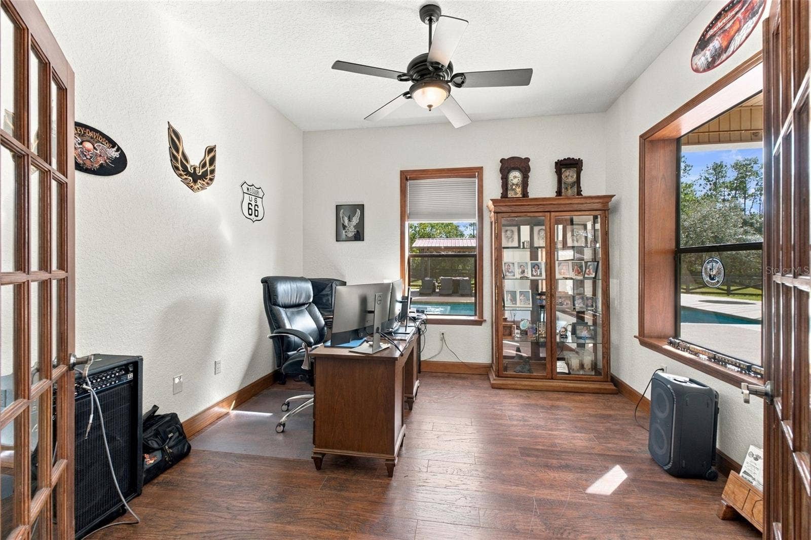 10484 GYPSY AVENUE, Weeki Wachee, FL 34613 HOME OFFICE OFF OF KITCHEN
